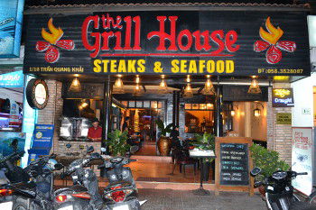Еда во Вьетнаме, поесть в НяЧанге - ресторан Grill House - еда во Вьетнаме