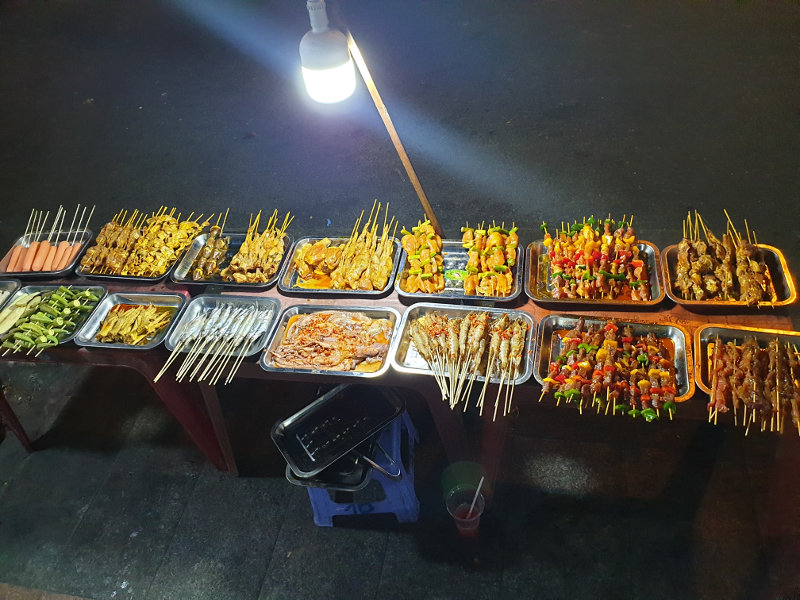 Уличная еда в Нячанге